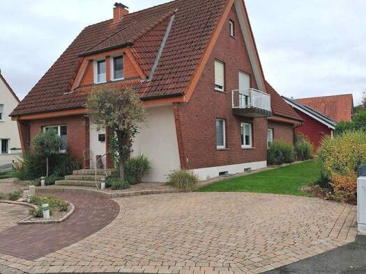 Mehrfamilienhaus zum Kauf 360.000 € 9 Zimmer 220 m² 614 m² Grundstück frei ab sofort Westkirchen Ennigerloh 59320