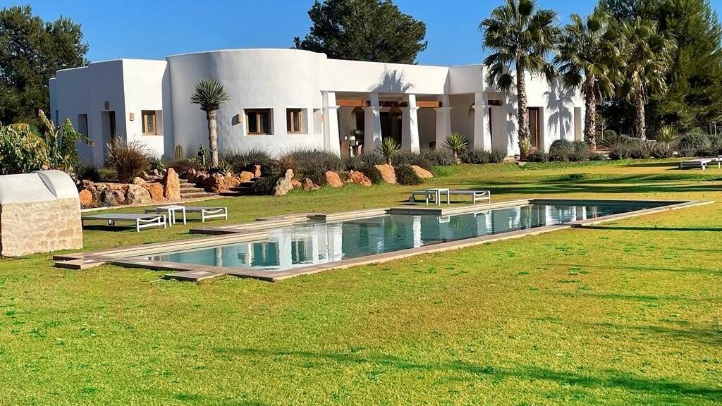 Villa zum Kauf 3.780.000 € 5 Zimmer 450 m² 15.000 m² Grundstück Ibiza 07800