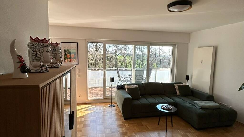 Wohnung zur Miete 660 € 2 Zimmer 66 m² Geschoss 1/2 frei ab 01.06.2026 Merscheid Solingen 42655