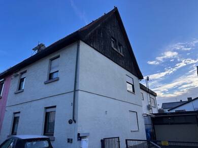 Mehrfamilienhaus zum Kauf 369.000 € 9 Zimmer 210 m² 408 m² Grundstück frei ab sofort Herrnsheim Worms 67550