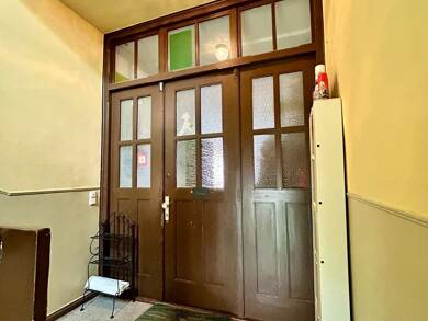 Wohnung zum Kauf 329.000 € 6 Zimmer 147,6 m² 2. Geschoss Weimar 99423