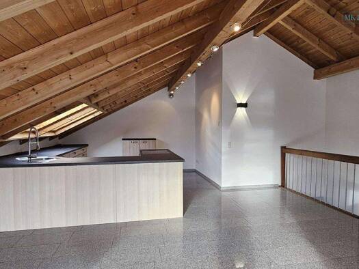 Maisonette zur Miete 1.645 € 4,5 Zimmer 175 m² 2. Geschoss frei ab 01.02.2026 Johannes- Rau- Str. 2 Watzenborn-Steinberg Pohlheim 35415