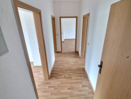 Wohnung zur Miete 402 € 3 Zimmer 68,5 m² 2. Geschoss frei ab sofort Welsleber Straße 14 Schönebeck Schönebeck (Elbe) 39218