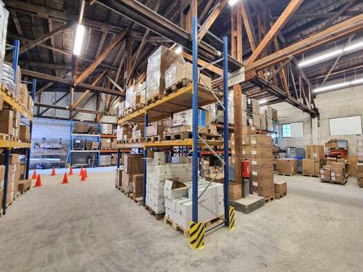 Lagerhalle zur Miete 5.975 € 565 m² Lagerfläche Milbertshofen-Am Hart München 80809