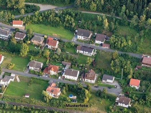 Doppelhaushälfte zum Kauf 153.000 € 4 Zimmer 147 m² 194 m² Grundstück Kalkkuhl Gummersbach 51647