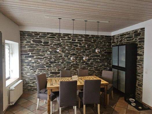 Einfamilienhaus zum Kauf 268.000 € 6 Zimmer 143 m² 205 m² Grundstück Kasel 54317