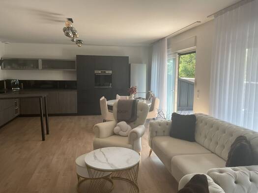 Penthouse zur Miete 1.490 € 1 Zimmer frei ab 01.09.2026 Grosbliederstroff 57520