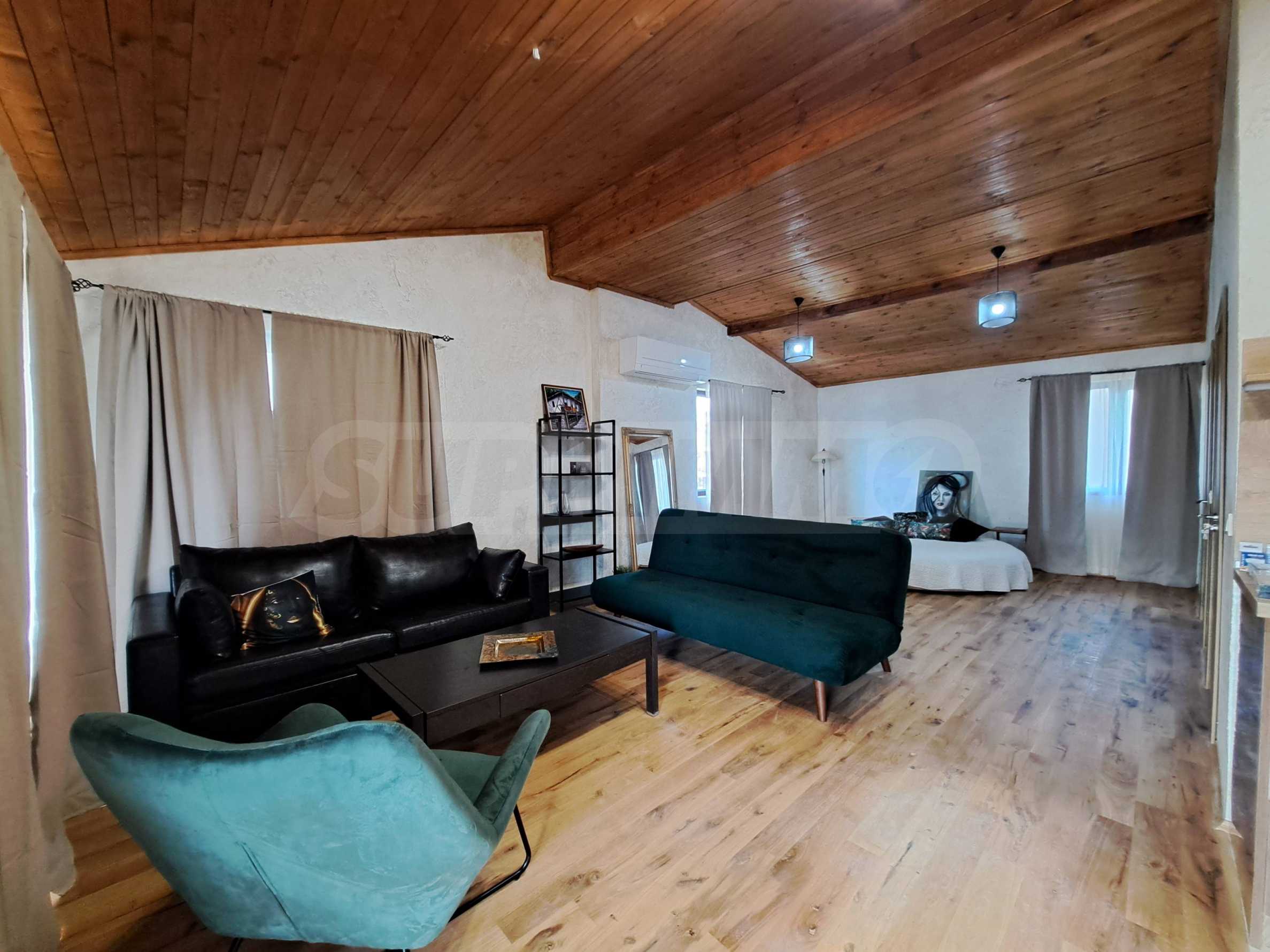 Reihenmittelhaus zum Kauf 415.000 € 10 Zimmer 300 m²<br/>Wohnfläche Primorsko