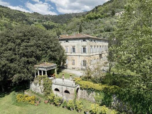 Villa zum Kauf 2.700.000 € 29 Zimmer 1.994 m² Lucques 55100
