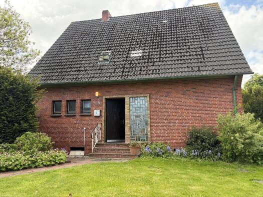 Einfamilienhaus zum Kauf 198.000 € 6 Zimmer 139,3 m² 1.141 m² Grundstück Tettens Nordenham 26954
