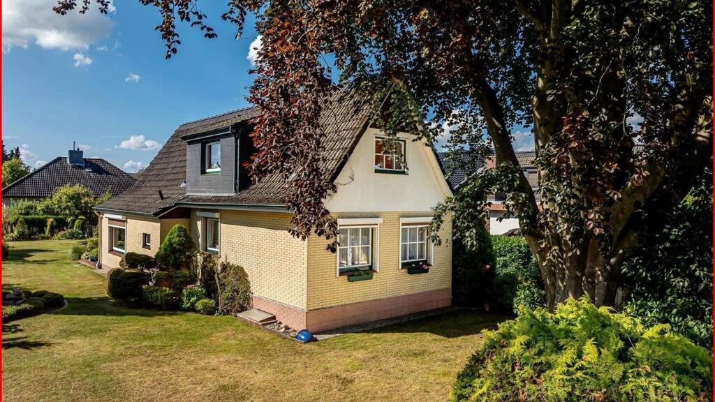 Einfamilienhaus zum Kauf 450.000 € 4 Zimmer 111 m² 941 m² Grundstück Harksheide Norderstedt 22844