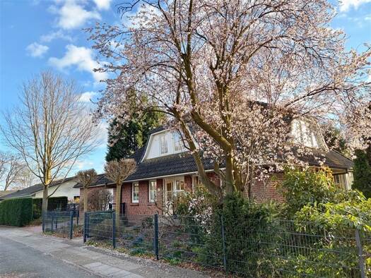 Einfamilienhaus zum Kauf 798.000 € 4 Zimmer 168 m² 629 m² Grundstück Haidbrook 35 Wedel 22880