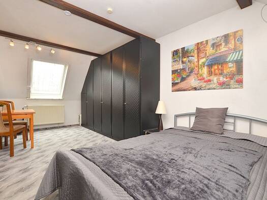 WG-Zimmer zur Miete Wohnen auf Zeit 425 € 18 m² 1. Geschoss frei ab 01.10.2025 Waldbüttelbrunn 97297