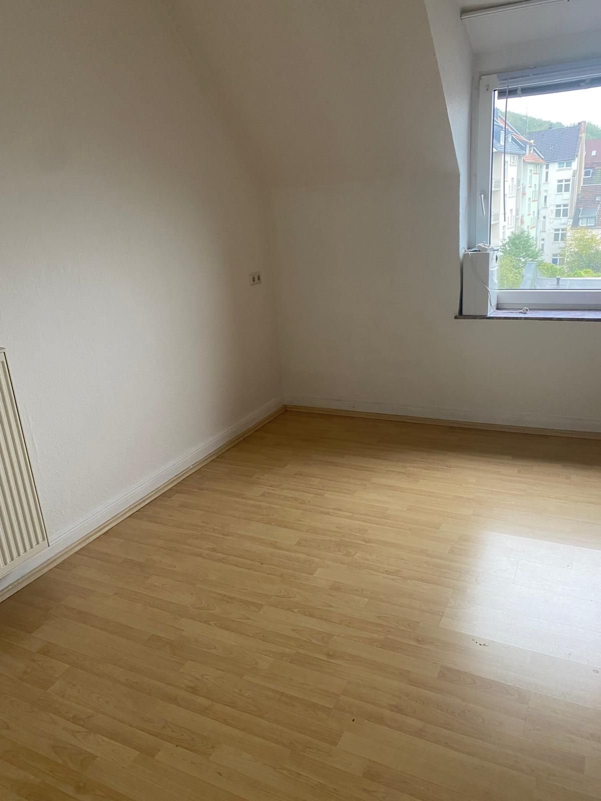 Wohnung zur Miete 325 € 2 Zimmer 65 m²<br/>Wohnfläche Ewaldstr. 22 Wehringhausen - West Hagen 58089