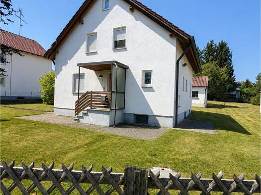 Einfamilienhaus zum Kauf 279.000 € 5 Zimmer 99 m² 1.366 m² Grundstück Schießen Roggenburg 89297