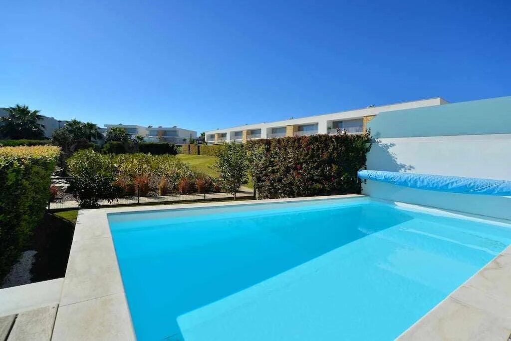 Reihenmittelhaus zum Kauf 343.000 € 4 Zimmer 153,5 m²<br/>Wohnfläche 150 m²<br/>Grundstück Albufeira e Olhos de Água 8200-917