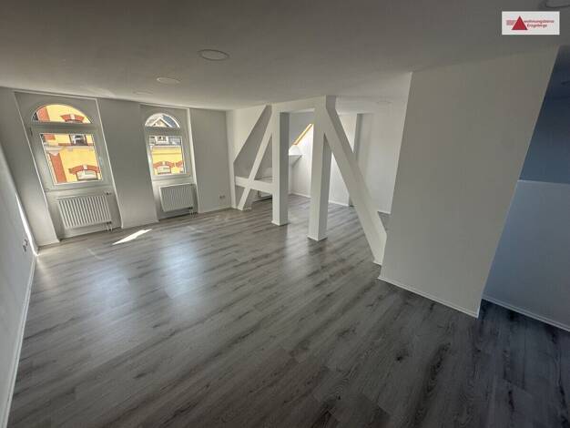 Wohnung zur Miete 660 € 3 Zimmer 87,7 m² Pestalozzistraße 68 Hartha Hartha 04746