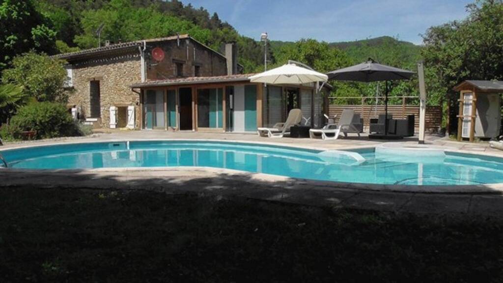 Einfamilienhaus zum Kauf 425.000 € 6 Zimmer 167 m² 33.000 m² Grundstück ROUVENAC 11260