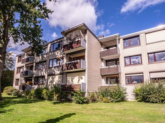 Wohnung zum Kauf 110.000 € 3 Zimmer Geschoss 1/3 frei ab sofort Alte Heerstraße 3 Mittelshuchting Bremen 28259