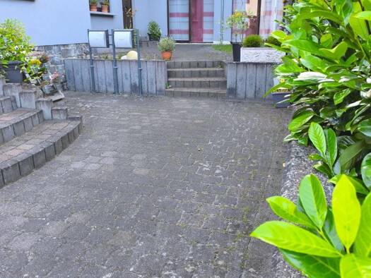 Wohnung zur Miete 950 € 4 Zimmer 117 m² Gönnersdorf 53498