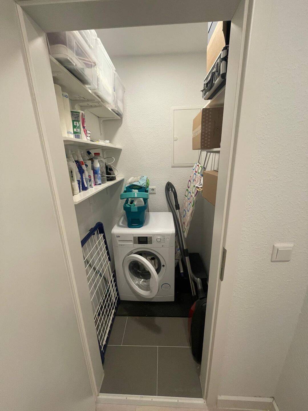 D-Innenstadt: Hochwertig kernsanierte helle, ruhige 2-ZKB-Wohnung mit Wohnküche und SW-Balkon / WG geeignet – Lessingstraße 63, 40227 Düsseldorf – Vorschaubild 13