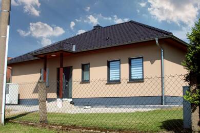 Bungalow zum Kauf 499.000 € 4 Zimmer 105,5 m² 2.525 m² Grundstück Böhlitz Thallwitz 04808
