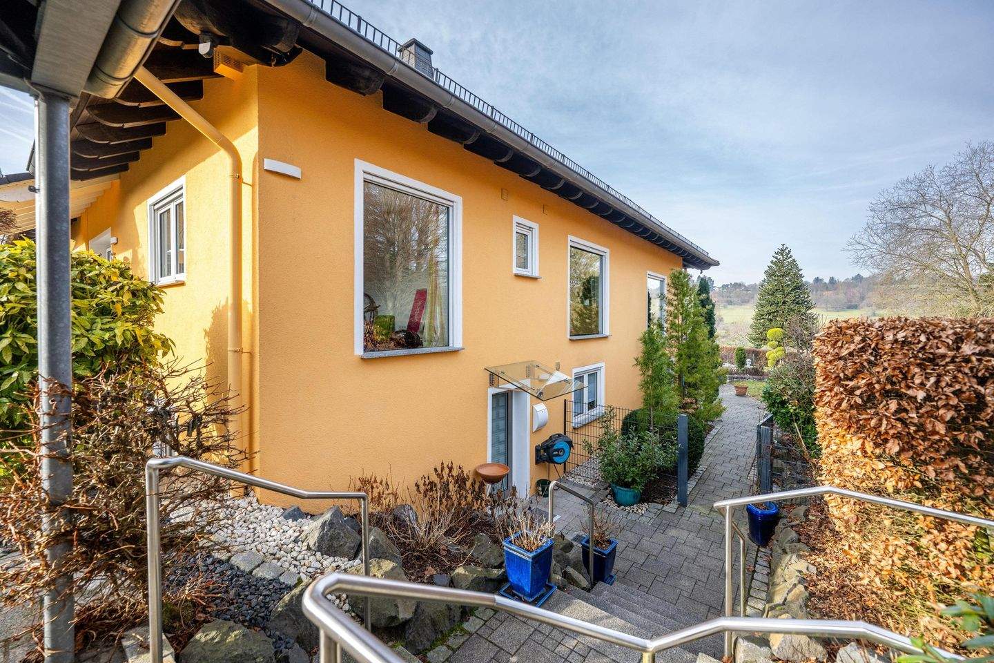 Immobilie in Eitelborn - Eine Immobilie, die nicht nur Wohnraum bietet, sondern Möglichkeiten schafft! - Bild 2