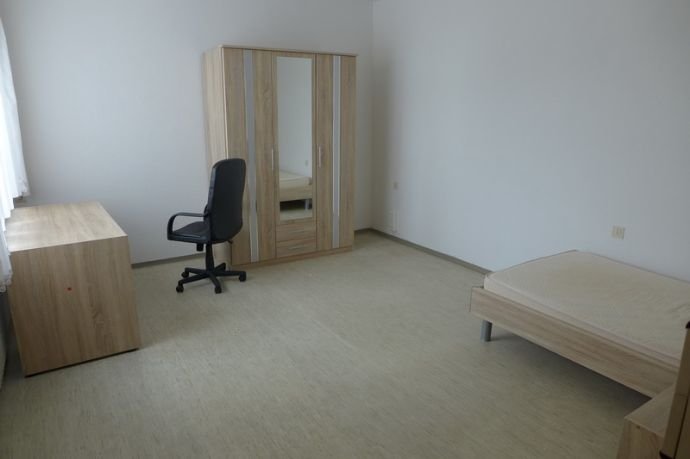 Wohnung zur Miete 250 € 1 Zimmer 13 m²<br/>Wohnfläche 1.<br/>Geschoss ab sofort<br/>Verfügbarkeit Mosbach Mosbach 74821