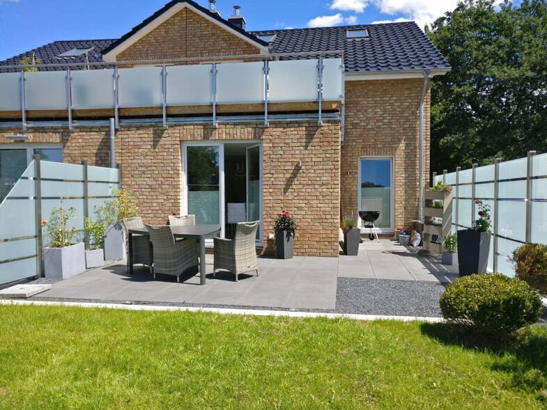 Doppelhaushälfte zum Kauf provisionsfrei 599.000 € 6 Zimmer 138 m² 432 m² Grundstück frei ab 01.07.2026 Stapelfeld 22145