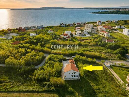 Einfamilienhaus zum Kauf 950.000 € 7 Zimmer 366 m² Privlaka 23233