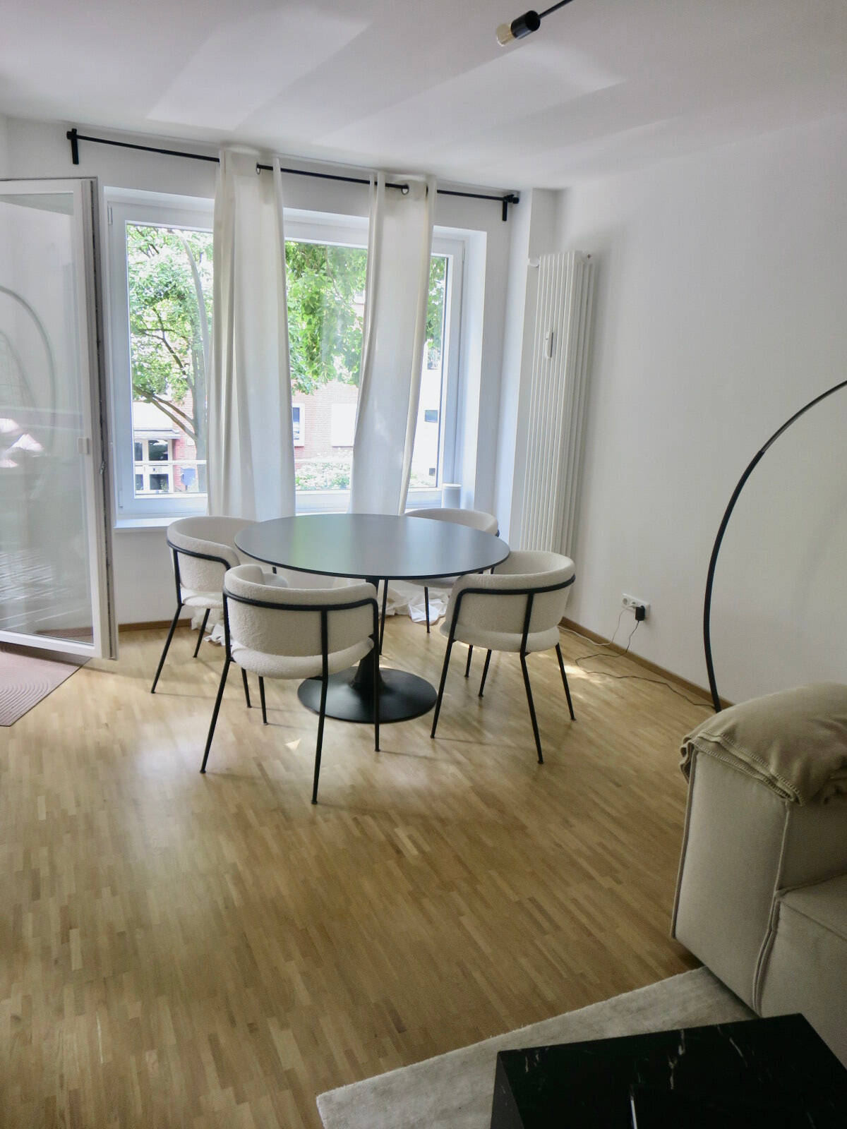 Property thumbnail 2