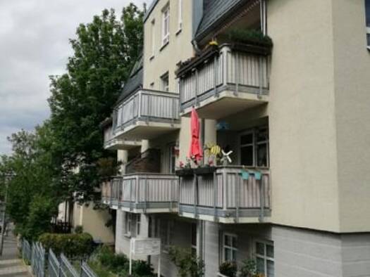 Studio zur Miete 420 € 1 Zimmer 35,2 m² 2. Geschoss frei ab 01.03.2026 Pestitzer Straße Plauen Dresden 01187