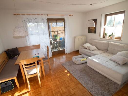 Wohnung zum Kauf 235.000 € 2 Zimmer 50 m² 1. Geschoss frei ab sofort Perach Ainring 83395