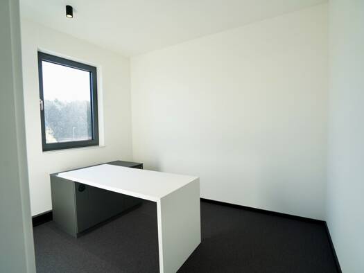 Bürofläche zur Miete 200 € 1 Zimmer 8 m² Bürofläche Scheeßel 27383