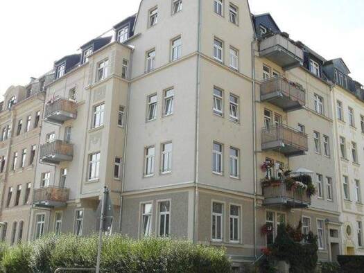 Wohnung zum Kauf provisionsfrei 235.000 € 7 Zimmer 179,1 m² frei ab sofort Westend Plauen 08523