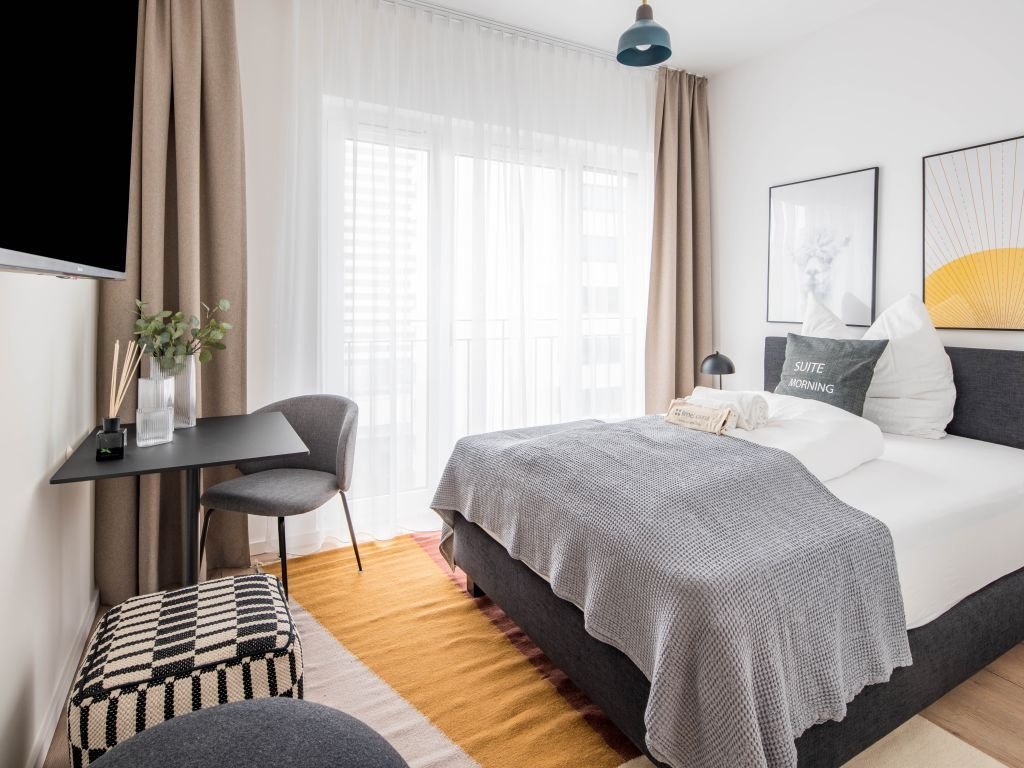 Wohnung zur Miete Wohnen auf Zeit 2.280 € 1 Zimmer 27 m²<br/>Wohnfläche 20.10.2024<br/>Verfügbarkeit Gutleutstraße Gutleutviertel Frankfurt am Main 60329