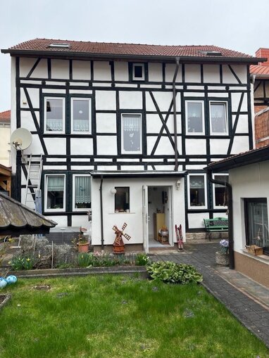 Reihenmittelhaus zum Kauf 160.000 € 9 Zimmer 166,5 m² 193 m² Grundstück Mühlhausen Mühlhausen/Thüringen 99974