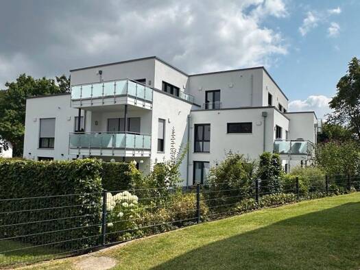 Wohnung zur Miete 980 € 2,5 Zimmer 82 m² Geschoss 1/3 frei ab sofort Hiddesen Detmold 32760