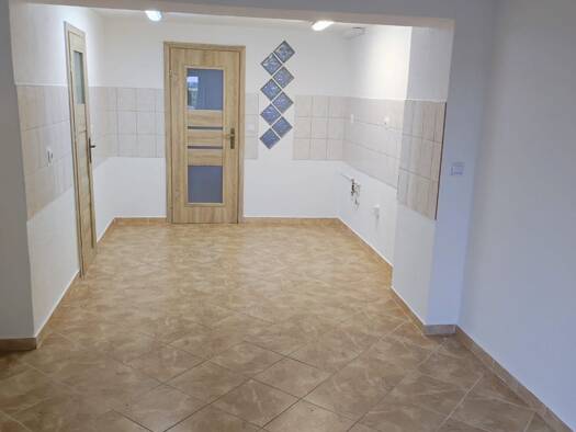 Wohnung zur Miete 599 € 3 Zimmer 100 m² Geschoss EG/2 frei ab sofort Podelzig Podelzig 15326