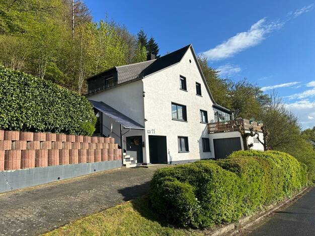 Einfamilienhaus zum Kauf 249.000 € 6 Zimmer 131 m² 834 m² Grundstück Ulmen Ulmen 56766