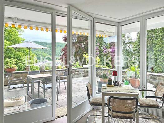 Villa zum Kauf 5,5 Zimmer 264 m² 1.236 m² Grundstück Dillenburg 35683