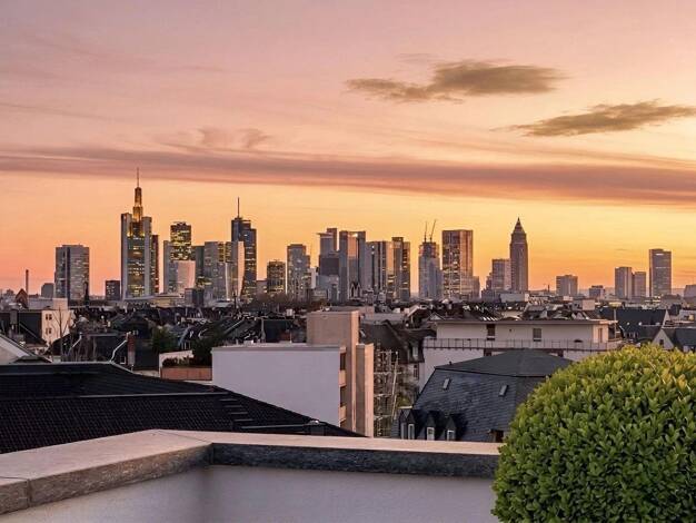 Penthouse zum Kauf provisionsfrei 1.950.000 € 5 Zimmer 258 m² Bornheim Frankfurt am Main 60385