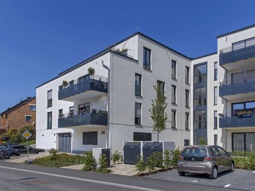 Wohnung zur Miete 943 € 3 Zimmer 94,2 m² 1. Geschoss frei ab 01.10.2025 Hackenberger Str. 34 Lennep Remscheid 42897
