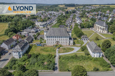 Schloss zum Kauf 784.000 € 30 Zimmer 1.500 m² 11.596 m² Grundstück Sichtigvor Warstein / Mülheim 59581