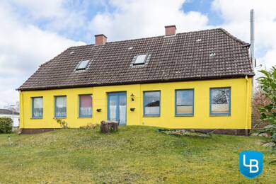Mehrfamilienhaus zum Kauf 298.000 € 9,5 Zimmer 141 m² 1.496 m² Grundstück Sieversdorf Malente / Kreuzfeld 23714