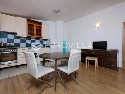 Wohnung zum Kauf 200.000 € 4 Zimmer 112,7 m² 3. Geschoss Marinići Viškovo 51216