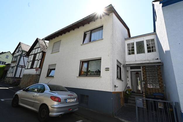 Einfamilienhaus zum Kauf 265.000 € 3 Zimmer 123 m² 318 m² Grundstück Naunheim Wetzlar 35584