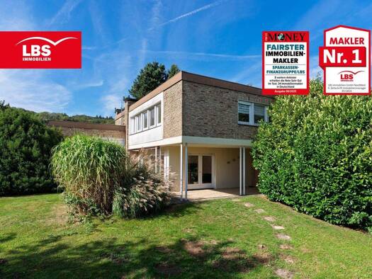 Einfamilienhaus zum Kauf 545.000 € 8 Zimmer 220 m² 2.633 m² Grundstück Borgholzhausen 33829