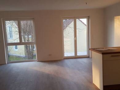 Wohnung zur Miete 1.060 € 3 Zimmer 85 m² 1. Geschoss Jebertshausen Wolnzach 85283