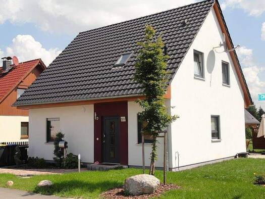 Einfamilienhaus zum Kauf provisionsfrei 266.000 € 4 Zimmer 101 m² 980 m² Grundstück Otzdorf Roßwein 04741